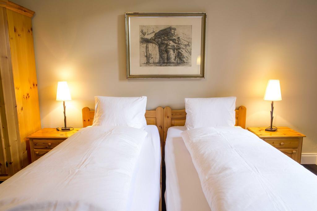 Guttannen Hotel Und Naturresort Handeck מראה חיצוני תמונה